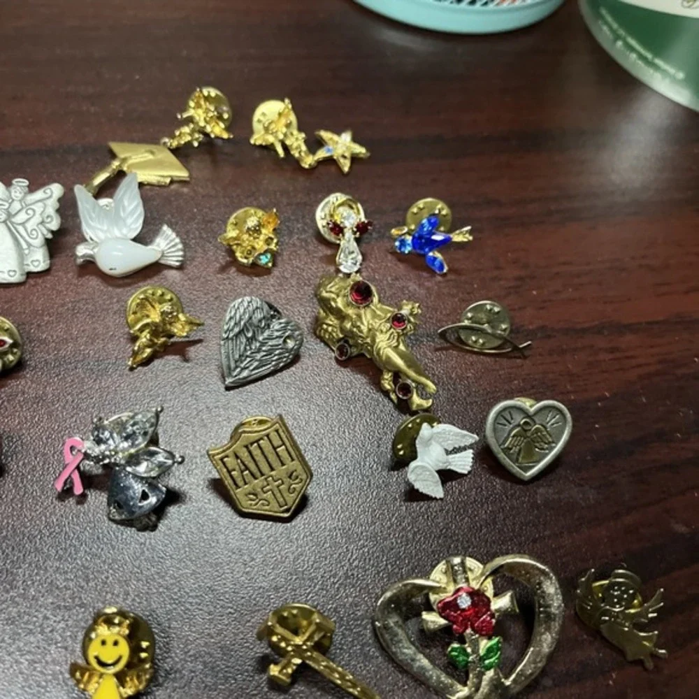 Lot‎ Of 27 Christian Religious Religion Angel Lapel Hat Pins